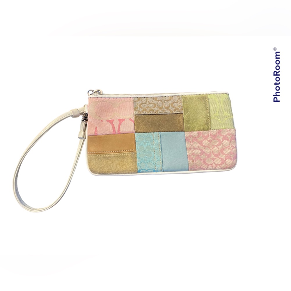 Coach Wristlet multi-color